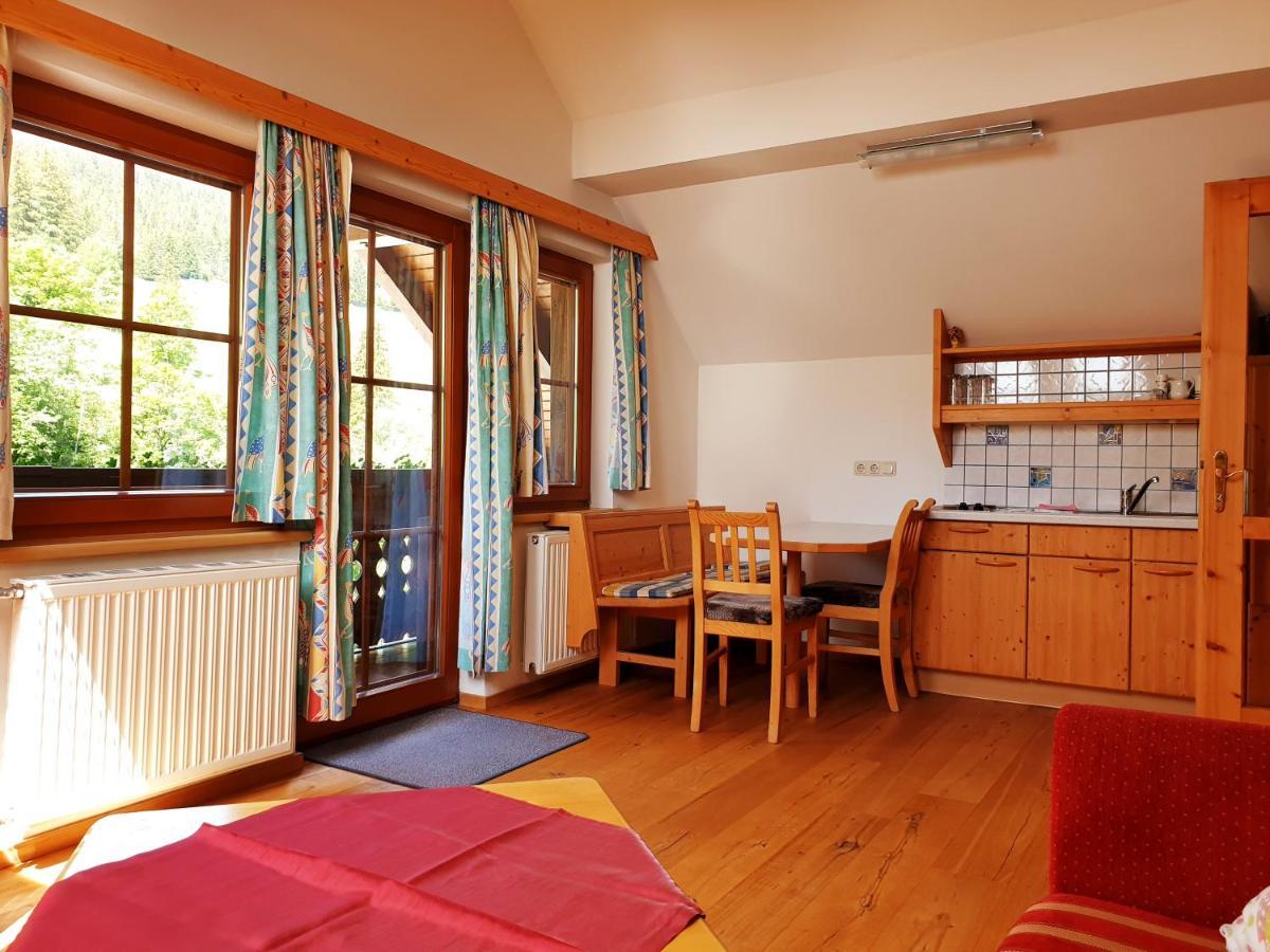 Landhotel Lacknerhof Mariapfarr Εξωτερικό φωτογραφία