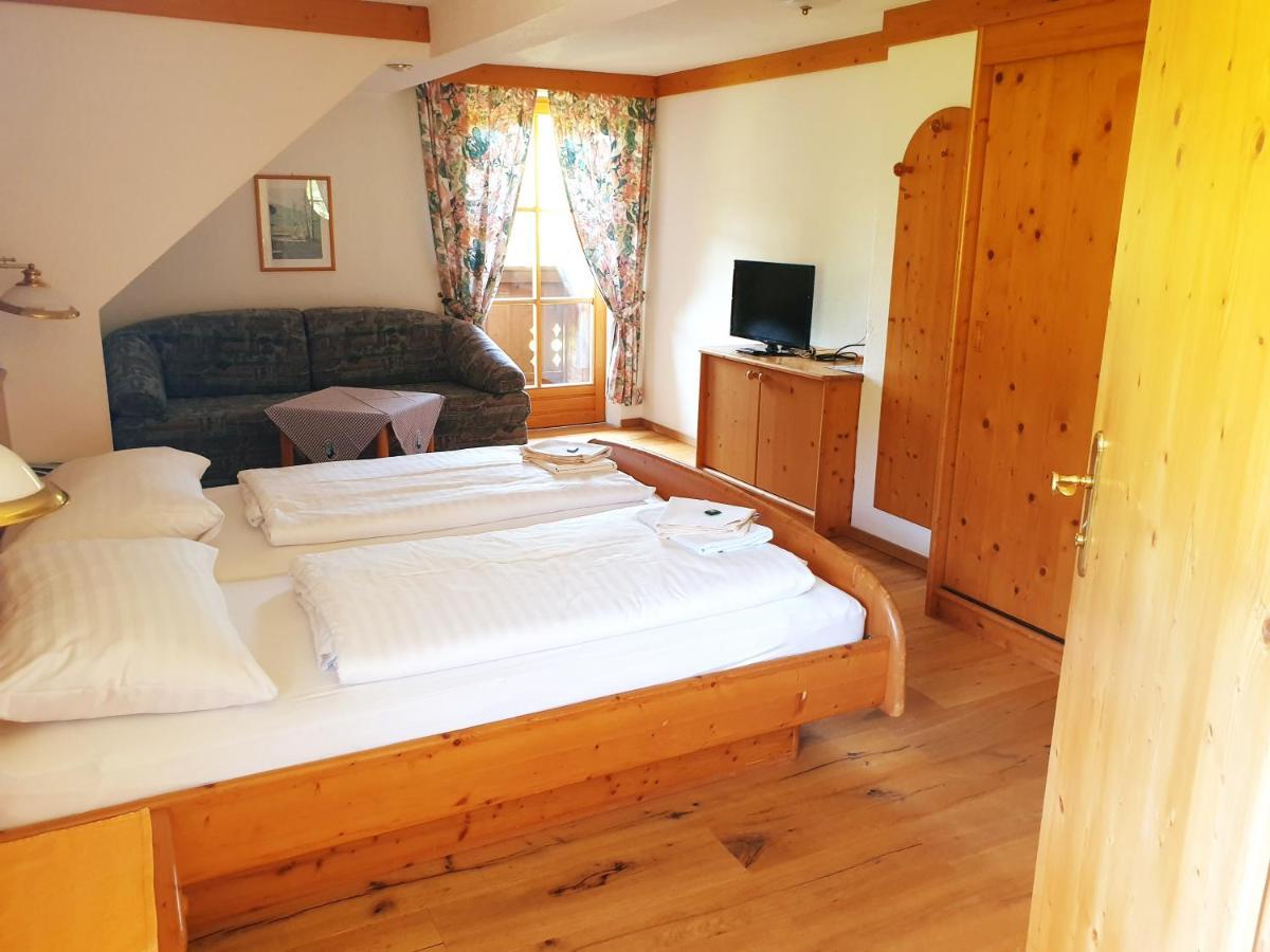 Landhotel Lacknerhof Mariapfarr Εξωτερικό φωτογραφία