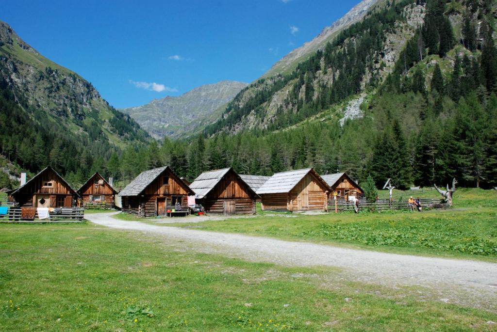 Landhotel Lacknerhof Mariapfarr Εξωτερικό φωτογραφία
